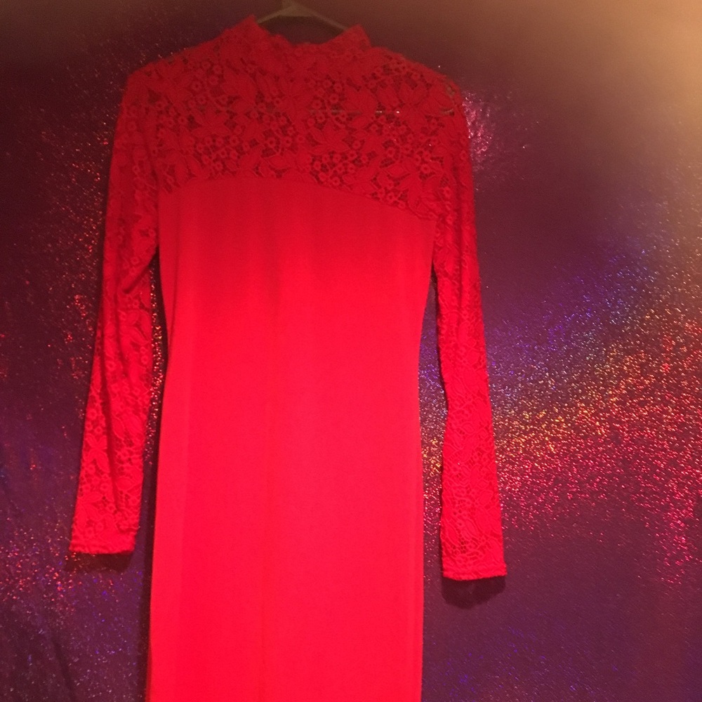 Red long sleeve dress